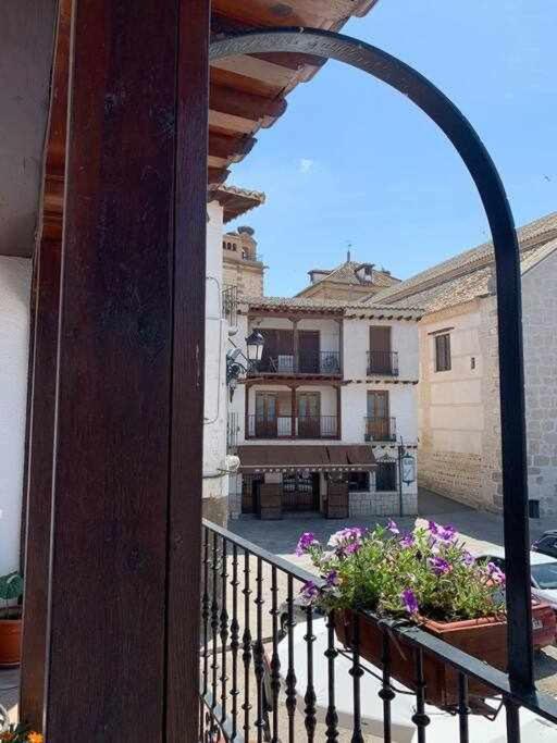 Apartamento El Balcon de la Rosa La Puebla de Montalbán Exterior foto